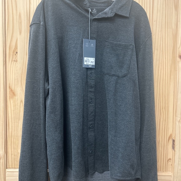 Men’s button up shirt - Picture 1 of 1